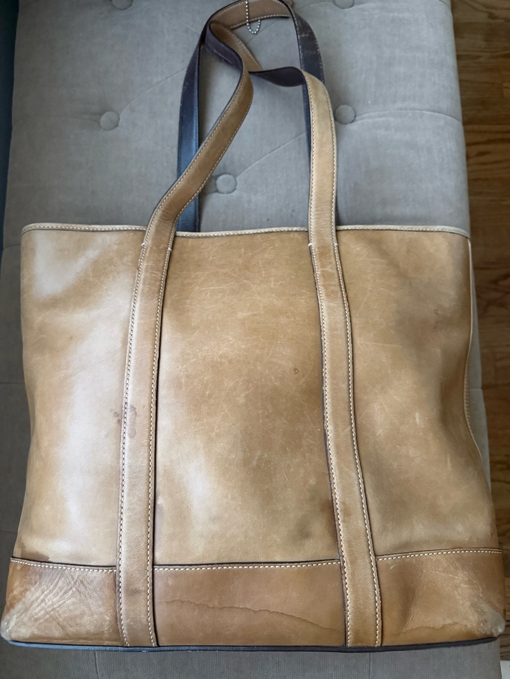 Reduced! Coach Tan Leather Shoulder Tote with Logo Tag